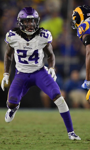 Rhodes returns for Vikes after decent fill-in by rookie Hill